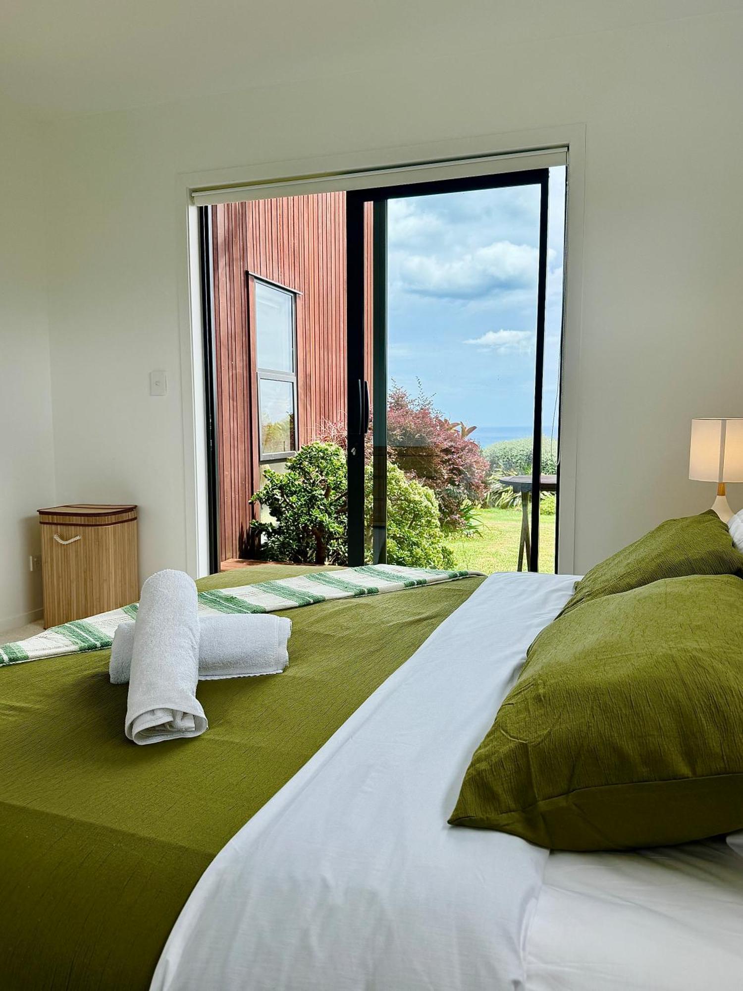 Room At Raglans Travellers Rest Coastal Retreat المظهر الخارجي الصورة